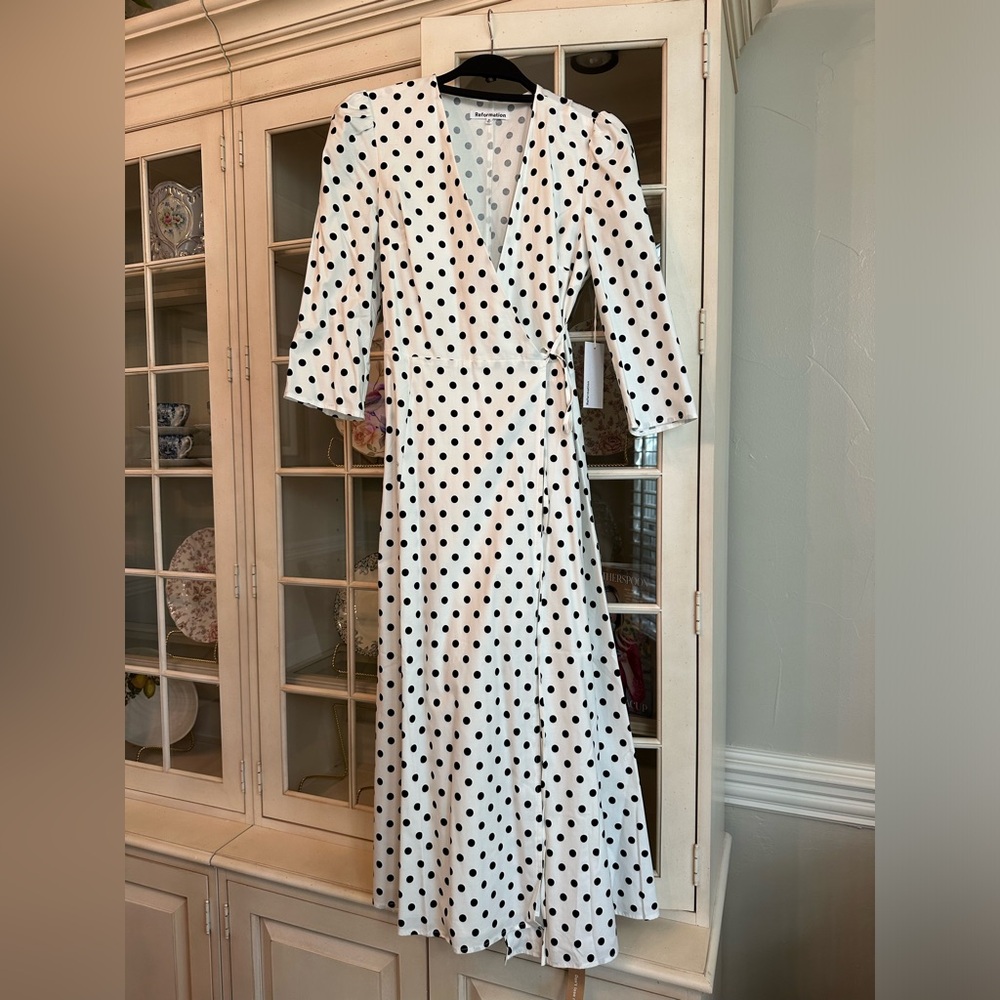 Reformation Hilltop wrap dress black/white dot NWT